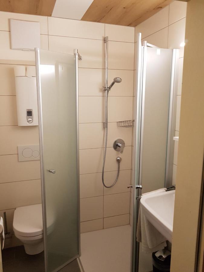 Schmiechen Hotel Restaurant Hirsch מראה חיצוני תמונה